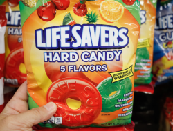 Trending Snack Brands to Shop Online Now Get Your Munch On Trending Snack Brands to Shop Online Now Get Your Munch On