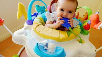 Online Guide to Choosing Safe Baby Bath Products with a Splash of Fun