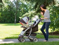 Online Shopping Tips for Lightweight Baby Strollers Online Shopping Tips for Lightweight Baby Strollers