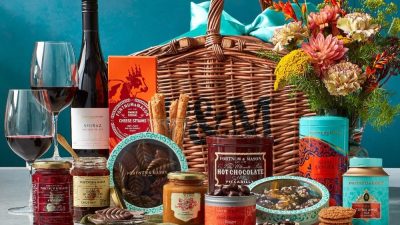 Top Online Stores for Affordable Luxury Hampers