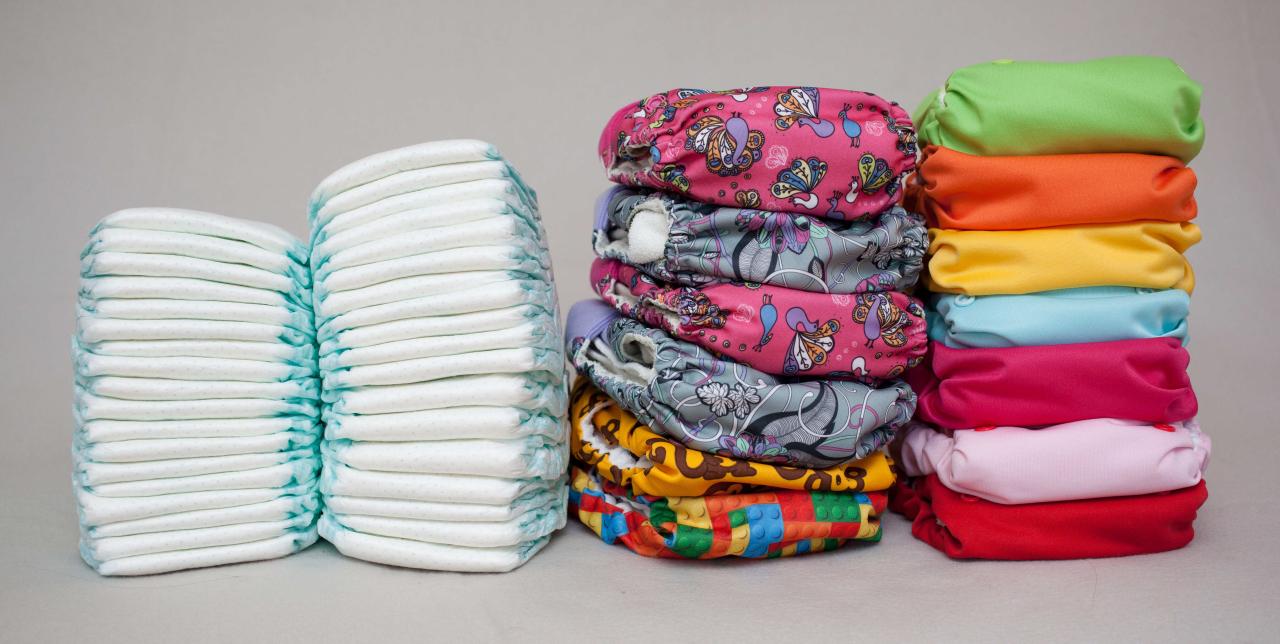 Comparing Cloth and Disposable Diapers Online