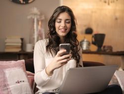 Key Features Consumers Look for When Buying Electronics Online
