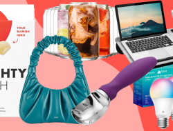What Makes a Product Go Viral in Online Stores