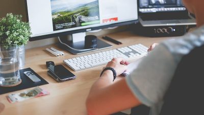 Designing Fashion Products That Sell Fast with Style