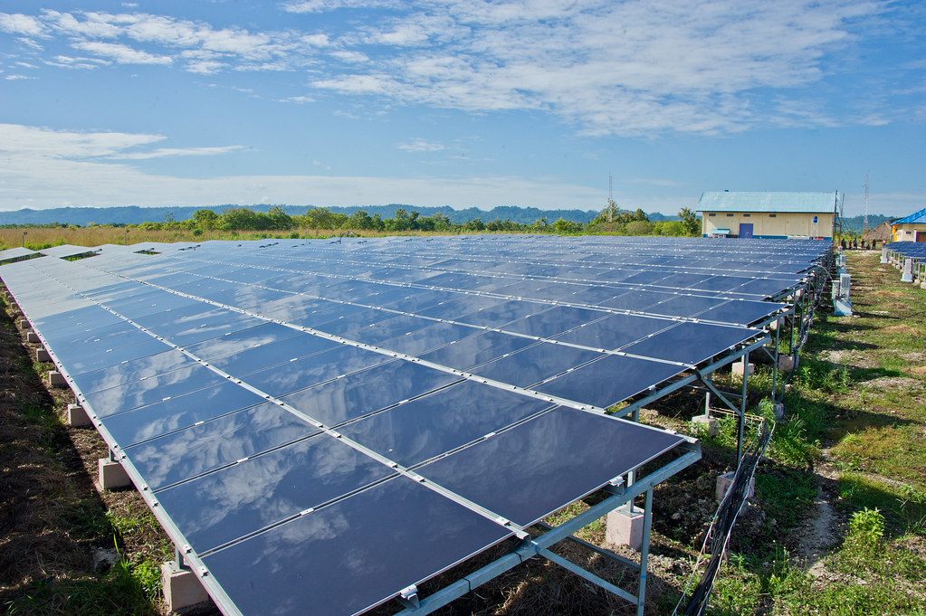 45274-001: Scaling Up Renewable Energy Access in Eastern I… | Flickr Scaling Digital Services through Targeted Sales and Marketing Campaigns