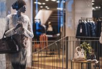 How Visual Merchandising Impacts Fashion Product Sales