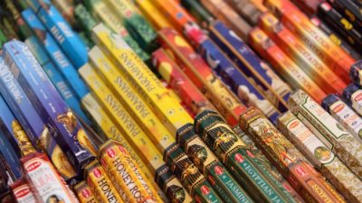 How Packaging Influences Buying Decisions in the Food Industry