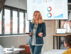 Leveraging Data Analytics to Improve Marketing and Sales in Food and Drinks Leveraging Data Analytics to Improve Marketing and Sales in Food and Drinks