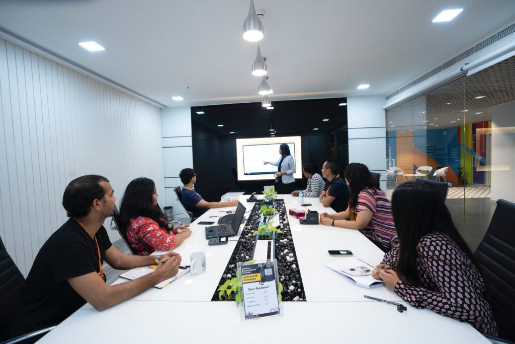 The Role of Digital Marketing in Boosting Food and Drink Sales and Customer Engagement